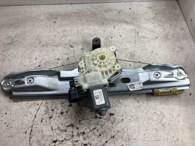 bontott FORD FOCUS III Jobb hátsó Ablakemelő Szerkezet (Elektromos)