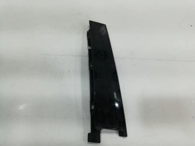 bontott FORD FOCUS III Jobb hátsó Ajtó Díszléc
