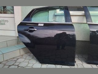 bontott FORD FOCUS III Jobb hátsó Ajtó Kárpit