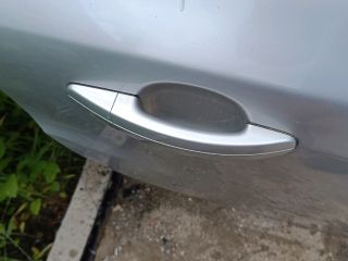 bontott FORD FOCUS III Jobb hátsó Ajtó (Részeivel)