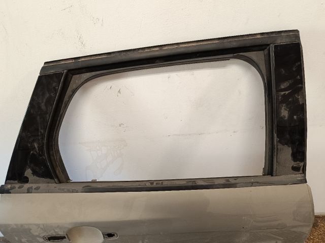 bontott FORD FOCUS III Jobb hátsó Ajtó (Üres lemez)