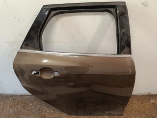 bontott FORD FOCUS III Jobb hátsó Ajtó (Üres lemez)