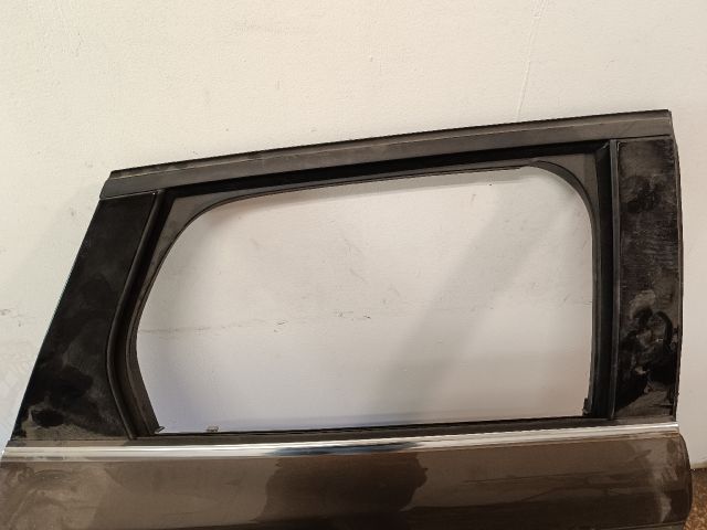 bontott FORD FOCUS III Jobb hátsó Ajtó (Üres lemez)