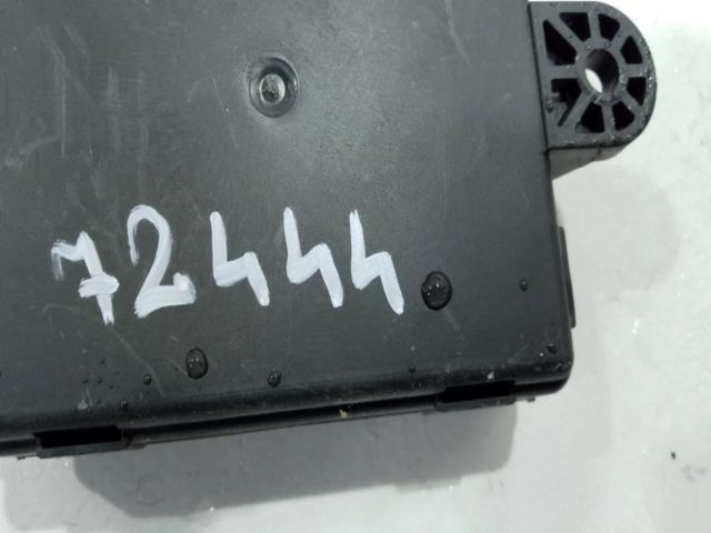 bontott FORD FOCUS III Jobb hátsó Ajtó Vezérlőegység