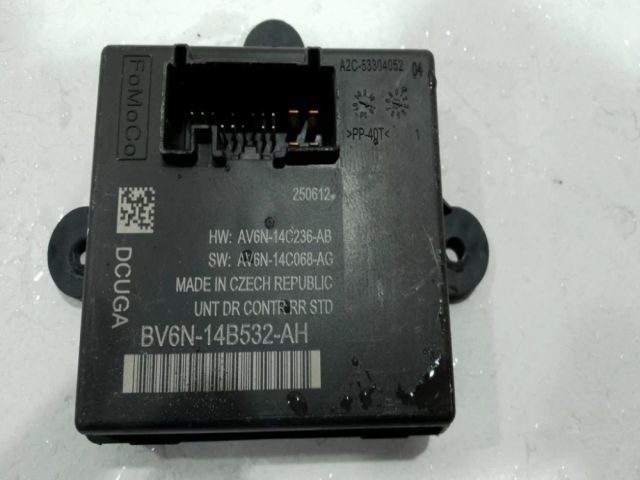 bontott FORD FOCUS III Jobb hátsó Ajtó Vezérlőegység