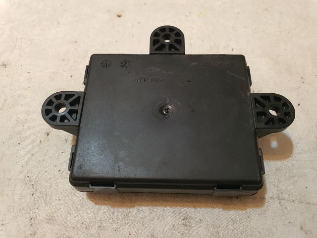 bontott FORD FOCUS III Jobb hátsó Ajtó Vezérlőegység