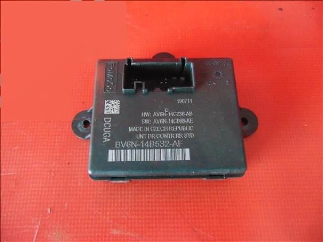 bontott FORD FOCUS III Jobb hátsó Ajtó Vezérlőegység