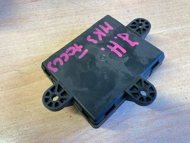 bontott FORD FOCUS III Jobb hátsó Ajtó Vezérlőegység