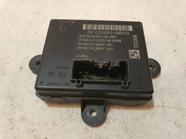 bontott FORD FOCUS III Jobb hátsó Ajtó Vezérlőegység