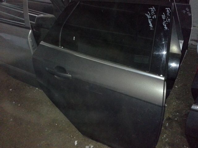 bontott FORD FOCUS III Jobb hátsó Ajtózár