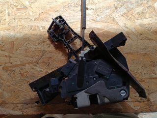 bontott FORD FOCUS III Jobb hátsó Ajtózár