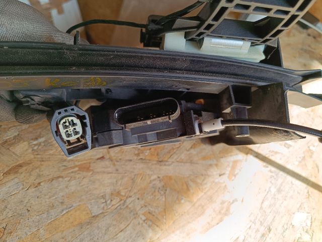 bontott FORD FOCUS III Jobb hátsó Ajtózár