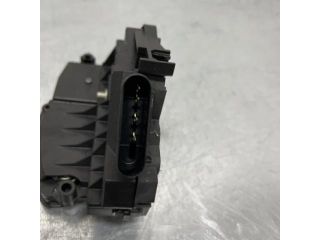 bontott FORD FOCUS III Jobb hátsó Ajtózár