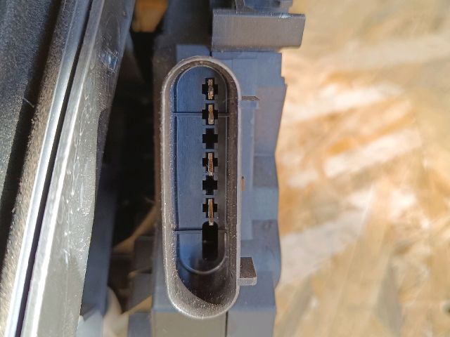 bontott FORD FOCUS III Jobb hátsó Ajtózár