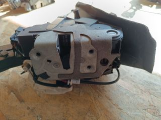 bontott FORD FOCUS III Jobb hátsó Ajtózár