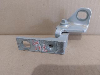 bontott FORD FOCUS III Jobb hátsó Alsó Zsanér