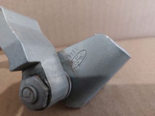 bontott FORD FOCUS III Jobb hátsó Alsó Zsanér