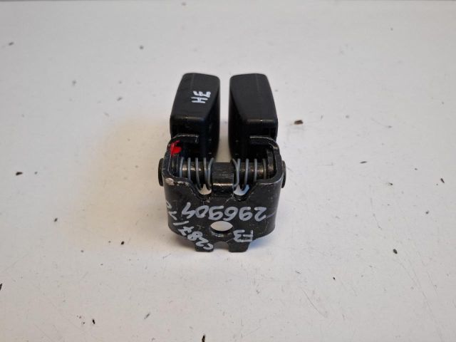 bontott FORD FOCUS III Jobb hátsó Biztonsági Öv Csat