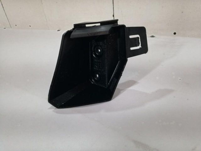 bontott FORD FOCUS III Jobb hátsó Oldal Lökhárító Tartó (Műanyag)