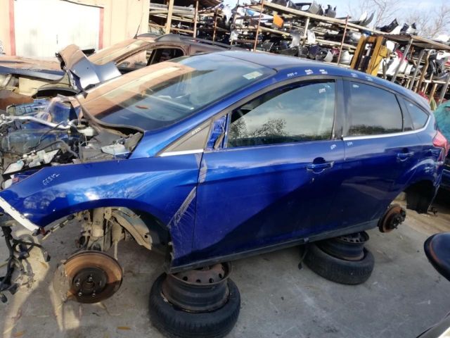 bontott FORD FOCUS III Jobb hátsó Sárvédő