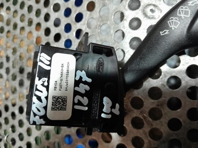 bontott FORD FOCUS III Jobb Kormánykapcsoló Ablaktörlő