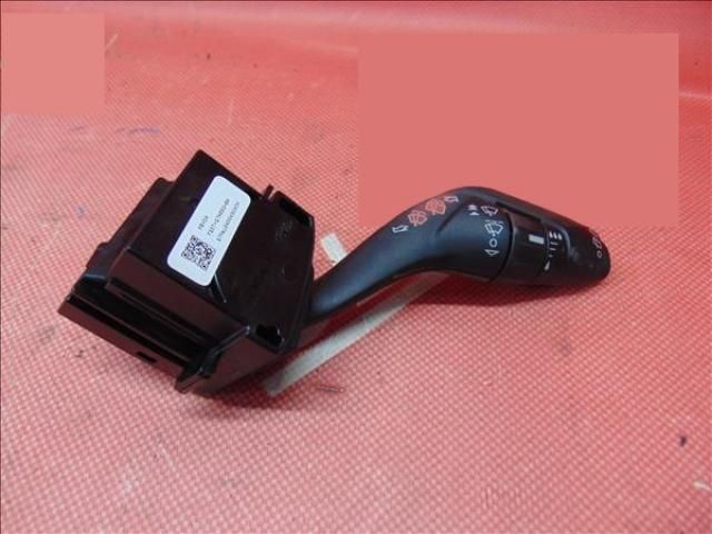 bontott FORD FOCUS III Jobb Kormánykapcsoló Ablaktörlő