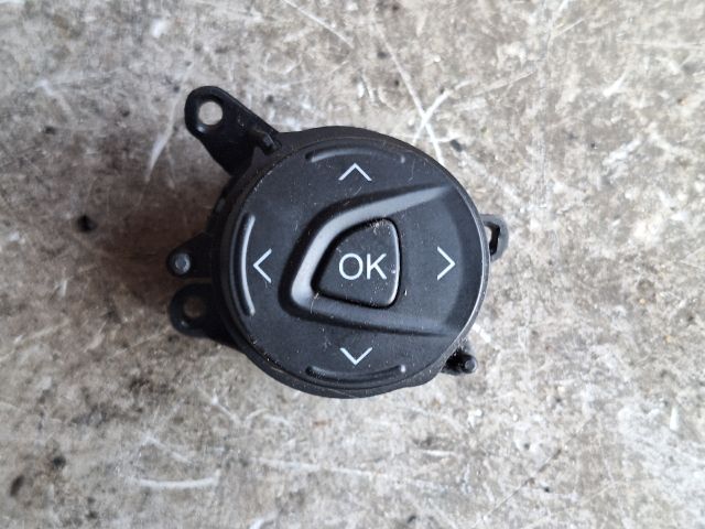 bontott FORD FOCUS III Jobb Multikormány Kapcsoló