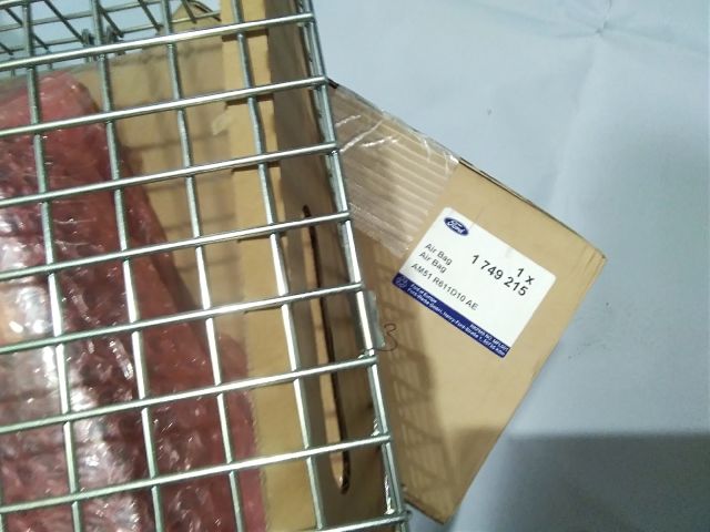 bontott FORD FOCUS III Jobb Oldallégzsák