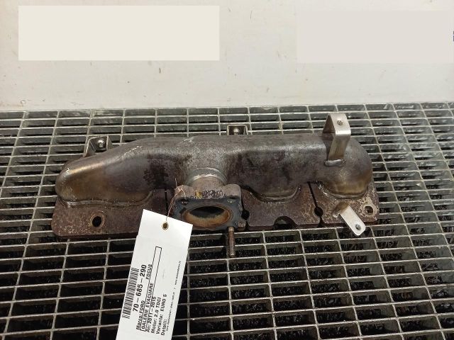 bontott FORD FOCUS III Kipufogó Közösítő