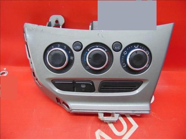 bontott FORD FOCUS III Klíma Kapcsoló