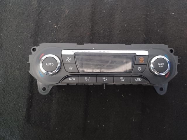 bontott FORD FOCUS III Klíma Kapcsoló