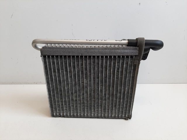 bontott FORD FOCUS III Klíma Kondenzátor