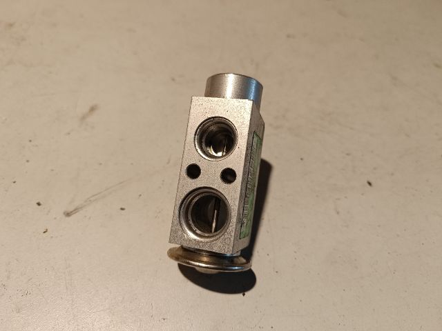 bontott FORD FOCUS III Klíma Tágulási Szelep