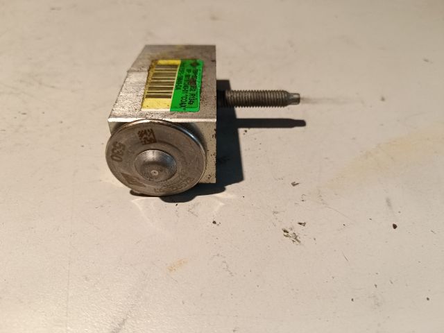 bontott FORD FOCUS III Klíma Tágulási Szelep