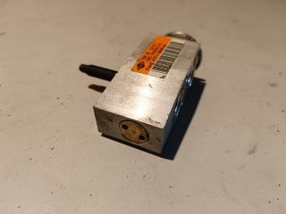 bontott FORD FOCUS III Klíma Tágulási Szelep