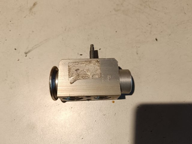 bontott FORD FOCUS III Klíma Tágulási Szelep