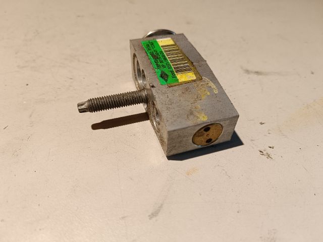 bontott FORD FOCUS III Klíma Tágulási Szelep