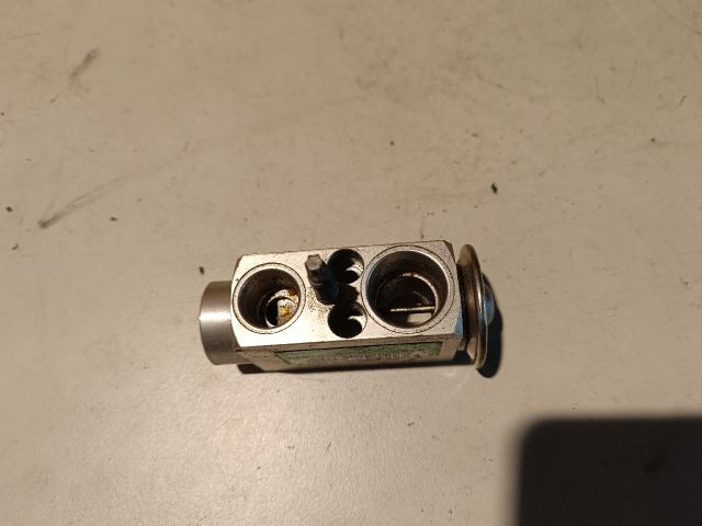 bontott FORD FOCUS III Klíma Tágulási Szelep