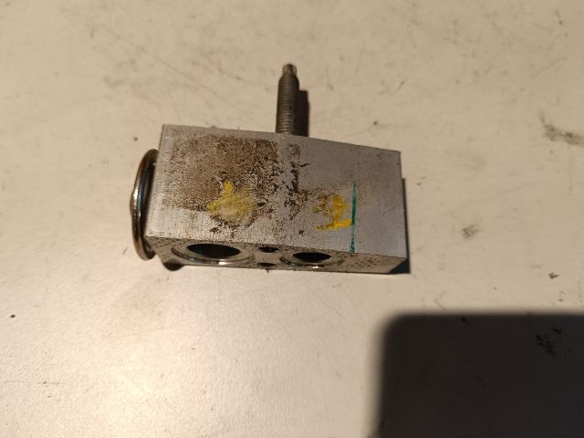 bontott FORD FOCUS III Klíma Tágulási Szelep