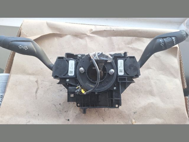 bontott FORD FOCUS III Komplett Kormánykapcsoló (Bajuszkapcsoló)