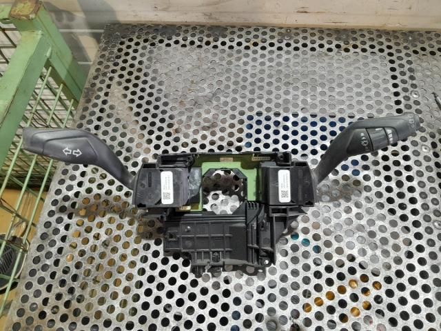 bontott FORD FOCUS III Komplett Kormánykapcsoló (Bajuszkapcsoló)