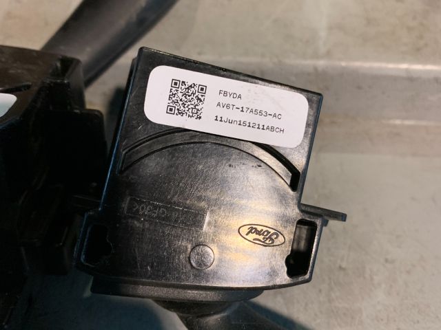 bontott FORD FOCUS III Komplett Kormánykapcsoló (Bajuszkapcsoló)