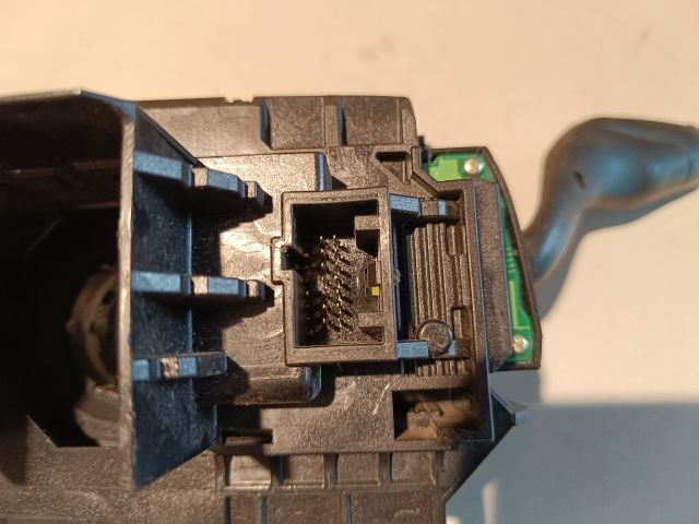 bontott FORD FOCUS III Komplett Kormánykapcsoló (Bajuszkapcsoló)