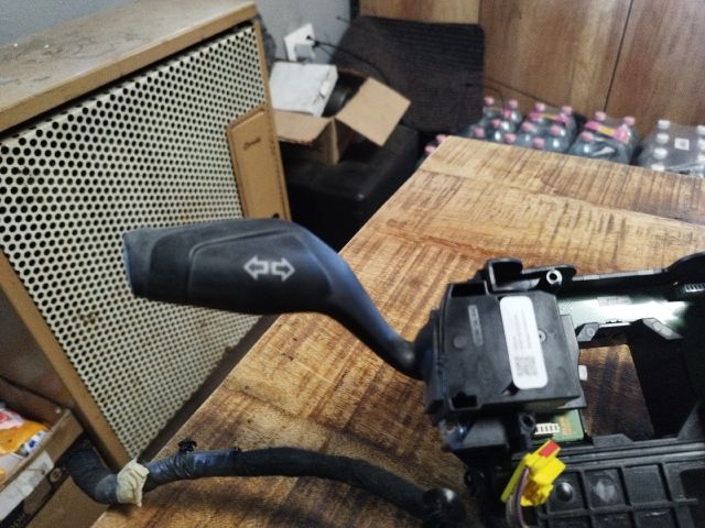 bontott FORD FOCUS III Komplett Kormánykapcsoló (Bajuszkapcsoló)