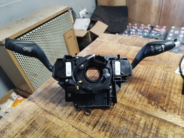 bontott FORD FOCUS III Komplett Kormánykapcsoló (Bajuszkapcsoló)