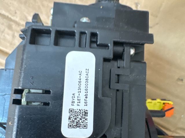 bontott FORD FOCUS III Komplett Kormánykapcsoló (Bajuszkapcsoló)