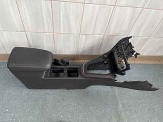 bontott FORD FOCUS III Könyöklő