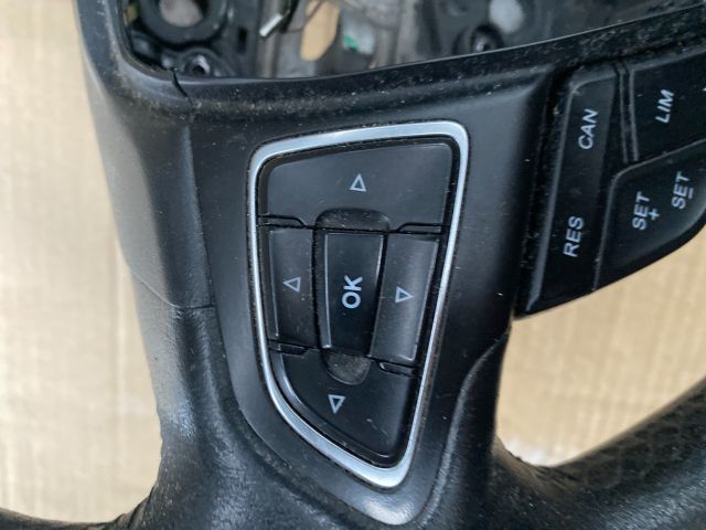 bontott FORD FOCUS III Kormány