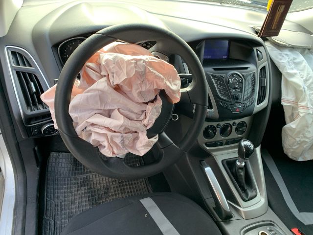 bontott FORD FOCUS III Kormány