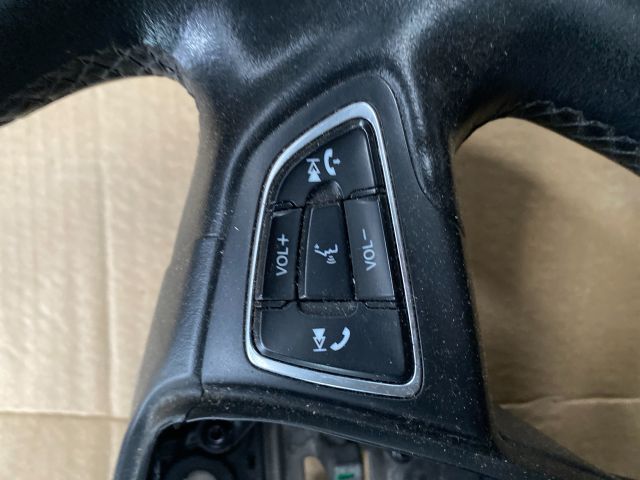 bontott FORD FOCUS III Kormány